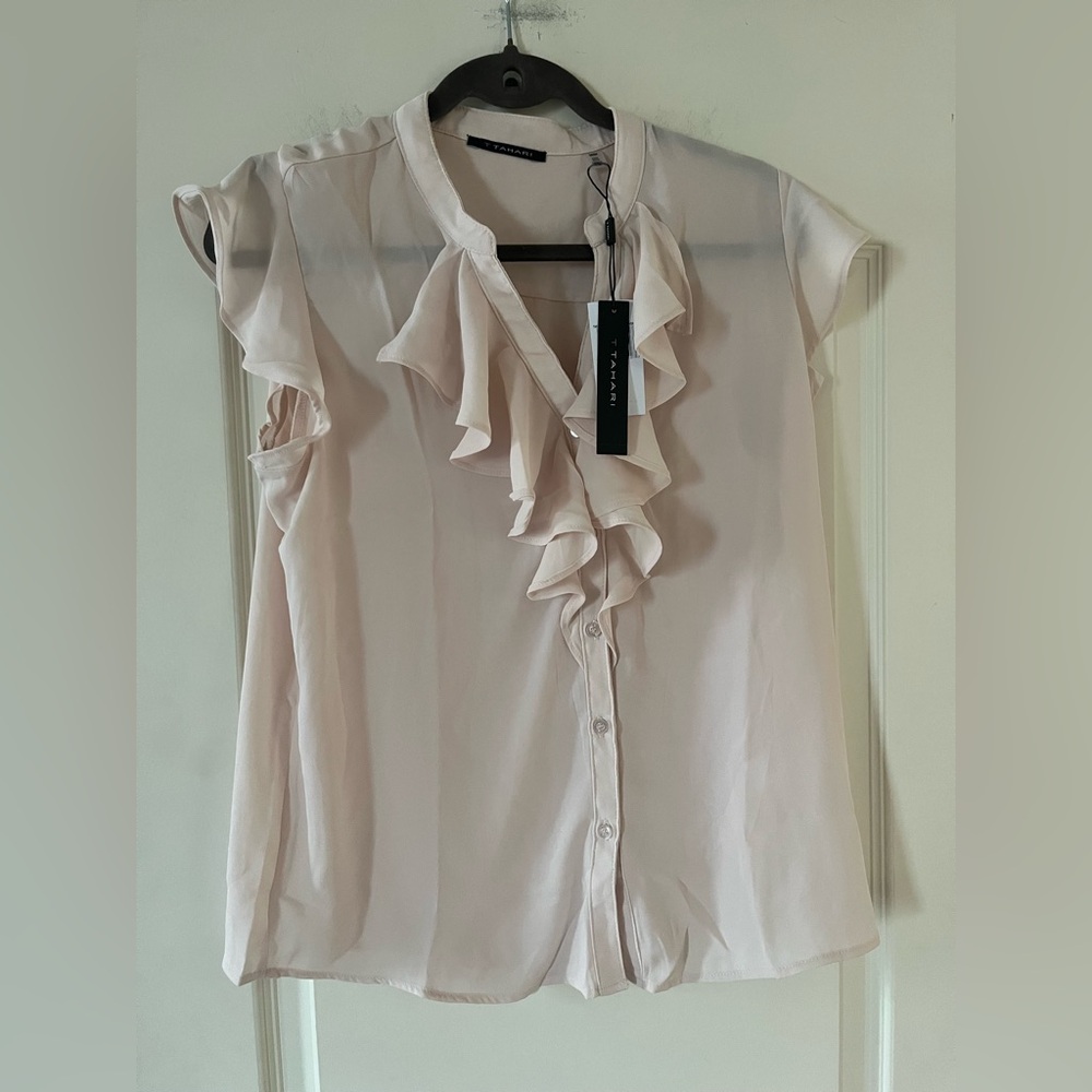 New! T Tahari Elegant Blush Ruffle Blouse Women’s Size Medium - Picture 11 of 15